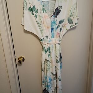 Selfie Leslie Leafy Print Maxi Dress